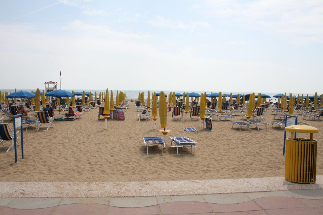 Residence El Palmar Da Colla Lido di Jesolo Exterior photo